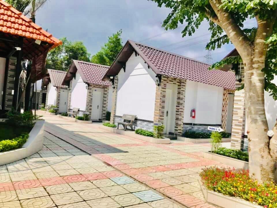 Nha Nghi Tran Duc Aparthotel Phu My Exterior photo